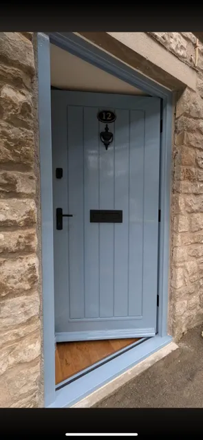 blue door